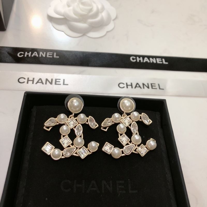 Ch**el earrings